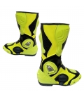 Boots on road fluor